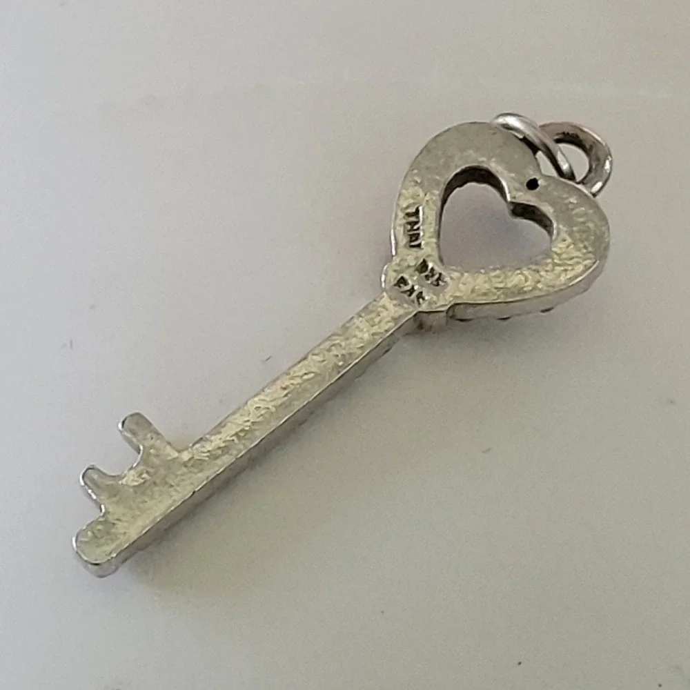 Vintage FAS 925 Sterling Silver Marcasite Heart Skeleton Key Pendant